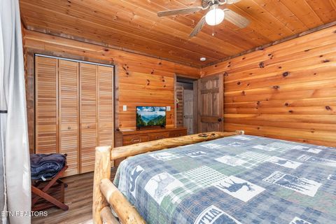 Tiny photo for 531 Gatlin Drive, Gatlinburg, TN 37738 (MLS # 1317472)