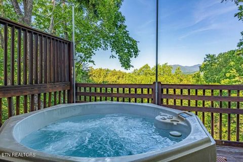 Tiny photo for 531 Gatlin Drive, Gatlinburg, TN 37738 (MLS # 1317472)