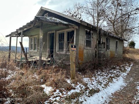 Photo of TBD RUSSELL RIDGE Rd, Speedwell, TN 37870 (MLS # 1328416)