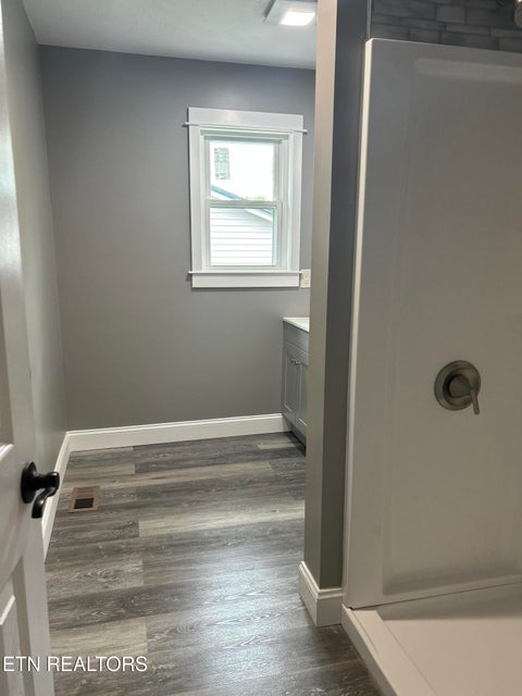 Tiny photo for 731 Lennie Ave, Morristown, TN 37813 (MLS # 1356145)