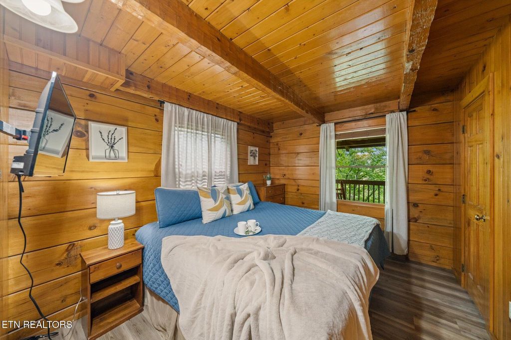 Photo of 3342 Twin City Way #UNIT 16, Pigeon Forge, TN 37863 (MLS # 1330938)