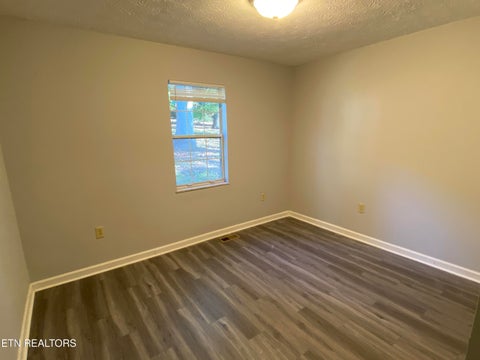 Tiny photo for 162 W Wadsworth Circle, Oak Ridge, TN 37830 (MLS # 1357995)