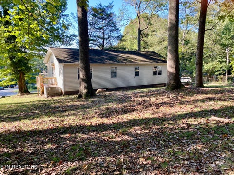 Tiny photo for 162 W Wadsworth Circle, Oak Ridge, TN 37830 (MLS # 1357995)