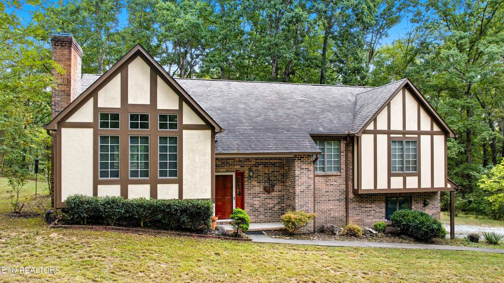 Photo of 9117 Lynnwood Lane, Rockford, TN 37853 (MLS # 1318178)