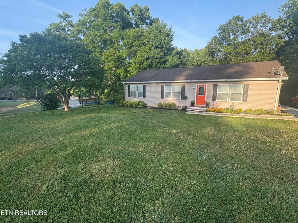 Photo of 3501 Leath Lane, Knoxville, TN 37931 (MLS # 1339536)