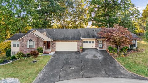 Photo of 1231 Karina Circle, Maryville, TN 37804 (MLS # 1319400)