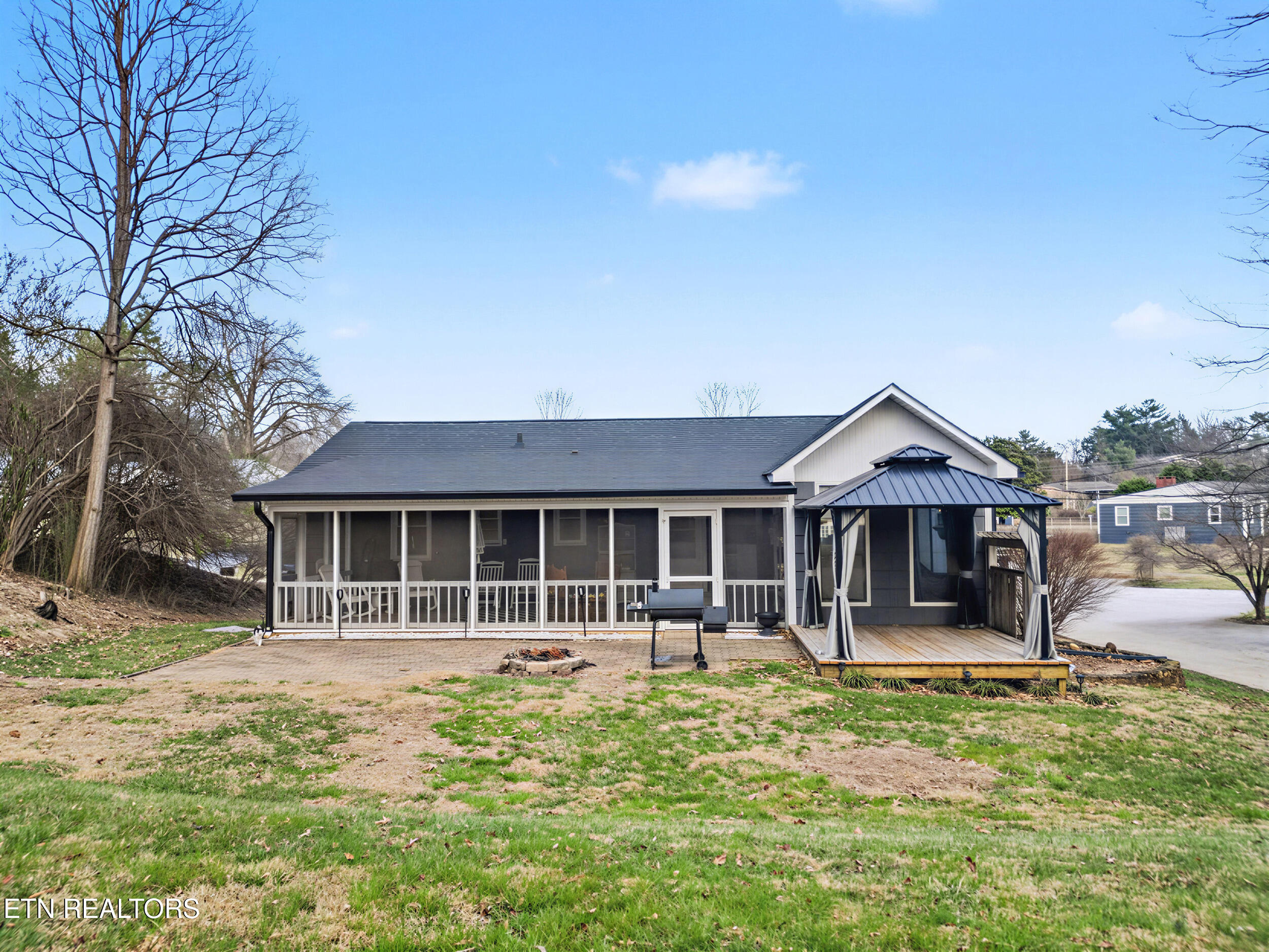 220 Susong Lane