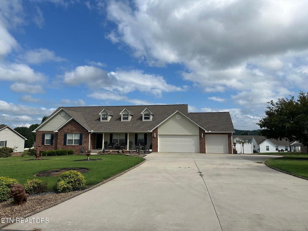 Photo of 264 Cypress Lane, Jacksboro, TN 37757 (MLS # 1310628)