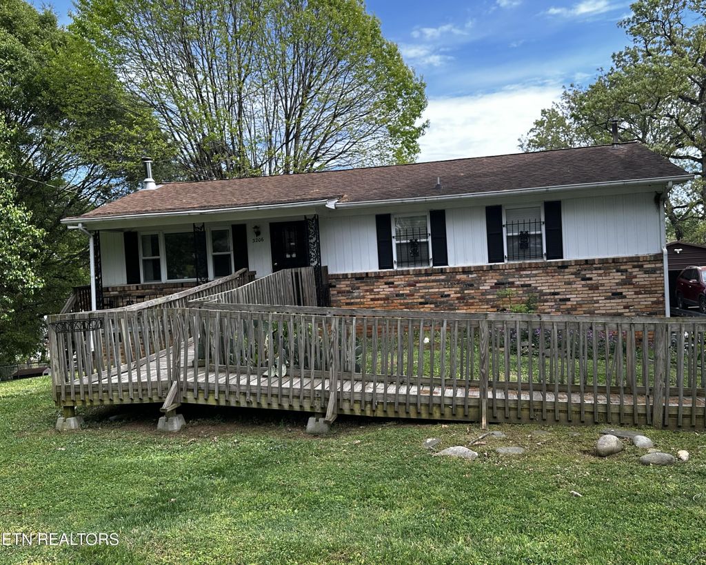 Photo of 32063212 Wilderness Rd, Knoxville, TN 37917 (MLS # 1337554)
