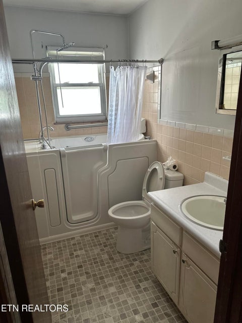 Tiny photo for 32063212 Wilderness Rd, Knoxville, TN 37917 (MLS # 1337554)