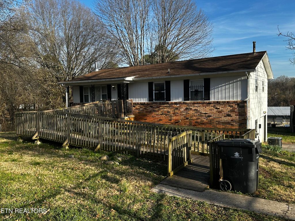 Photo of 32063212 Wilderness Rd, Knoxville, TN 37917 (MLS # 1337554)