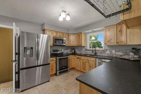 Tiny photo for 615 View Park Drive, Knoxville, TN 37920 (MLS # 1350286)