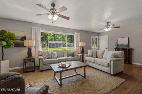 Tiny photo for 615 View Park Drive, Knoxville, TN 37920 (MLS # 1350286)