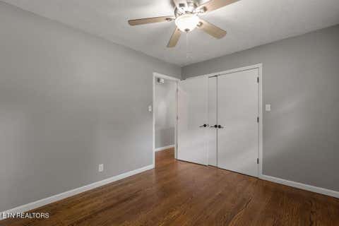 Tiny photo for 615 View Park Drive, Knoxville, TN 37920 (MLS # 1350286)