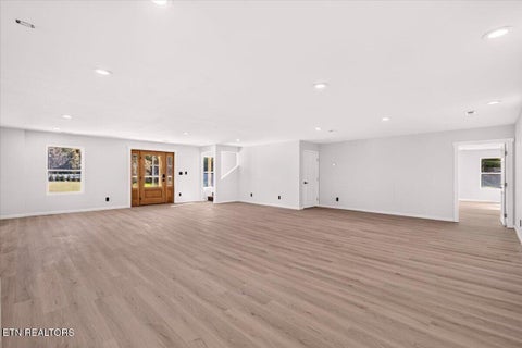 Tiny photo for 143 Gibbs Lane, Clinton, TN 37716 (MLS # 1360095)