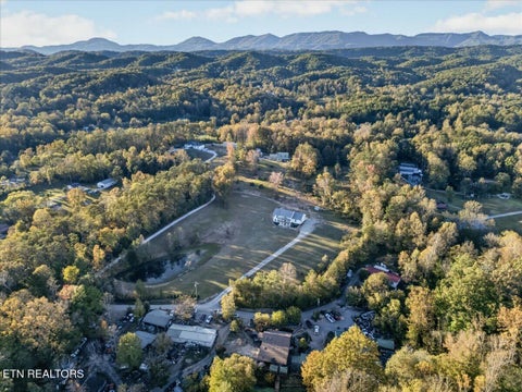 Tiny photo for 143 Gibbs Lane, Clinton, TN 37716 (MLS # 1360095)