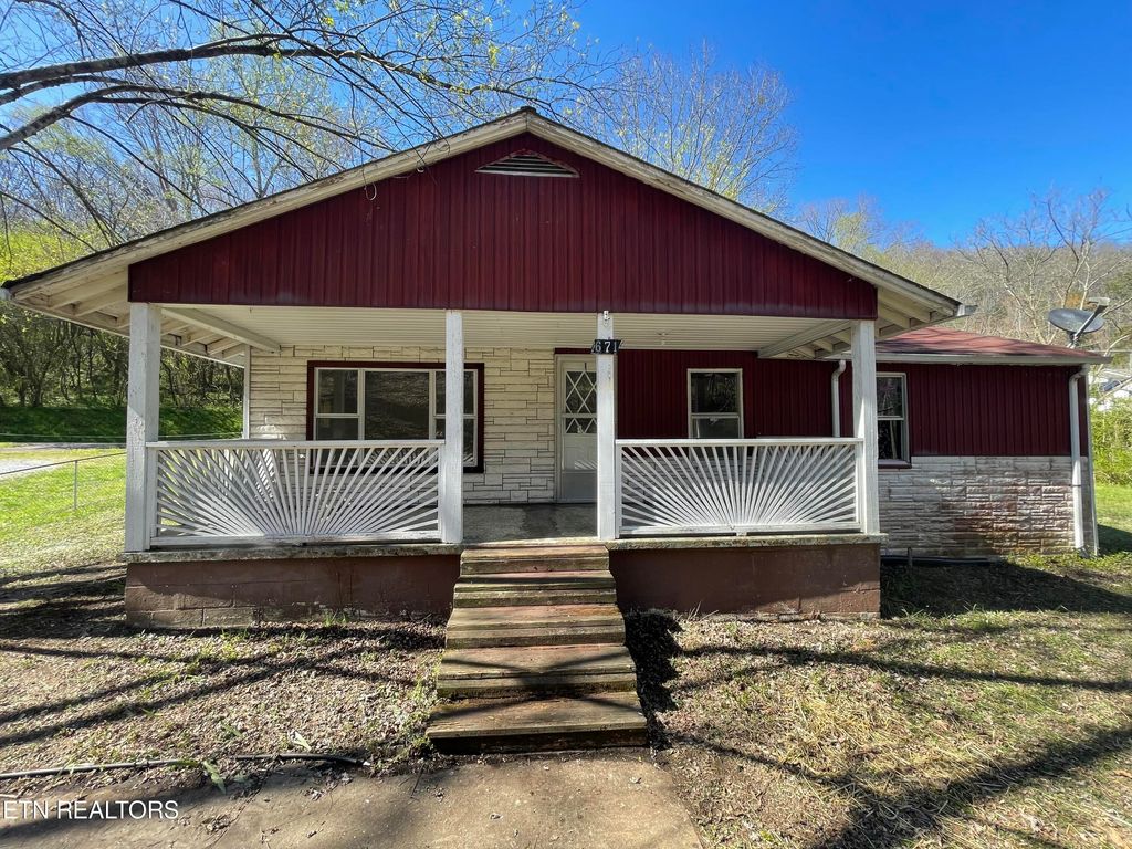 Photo of 671 Hen Valley Rd, Oliver Springs, TN 37840 (MLS # 1257577)