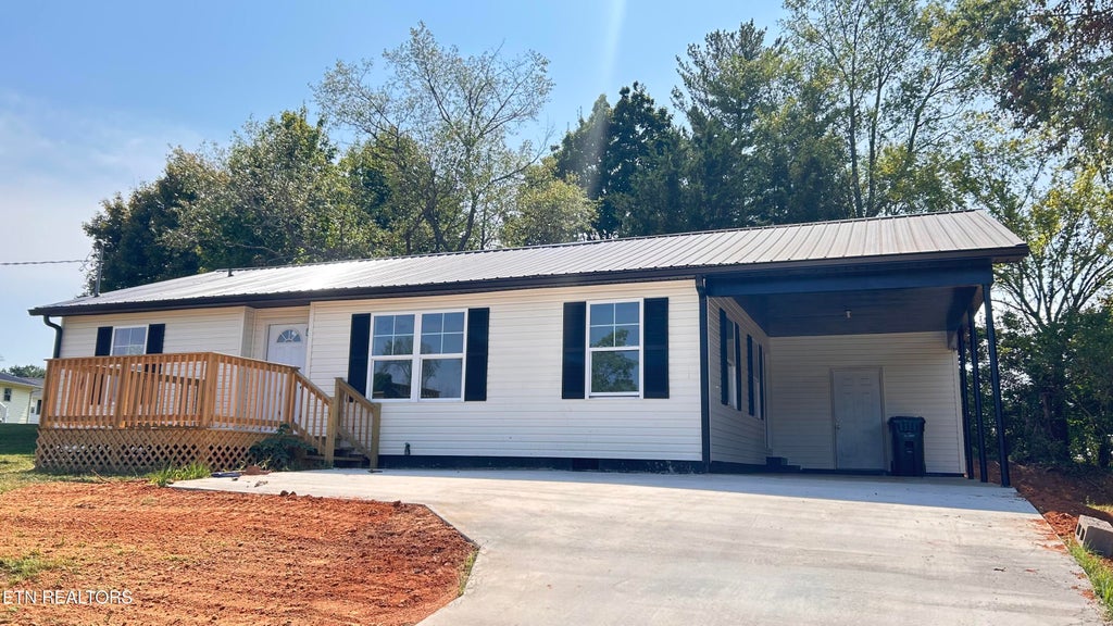 Photo of 1810 Eastern Ave, Morristown, TN 37813 (MLS # 1356662)