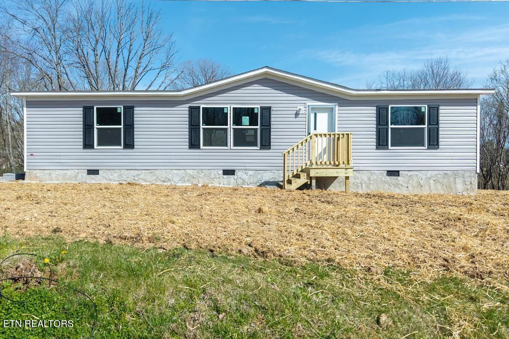 Photo of 206 Church St, Spencer, TN 38585 (MLS # 1338033)