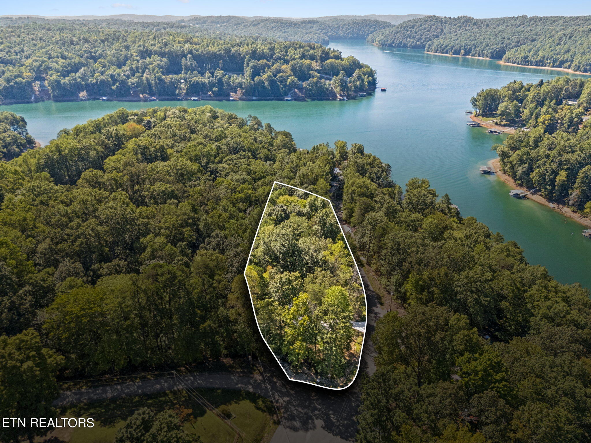 689 Country Oaks Lane