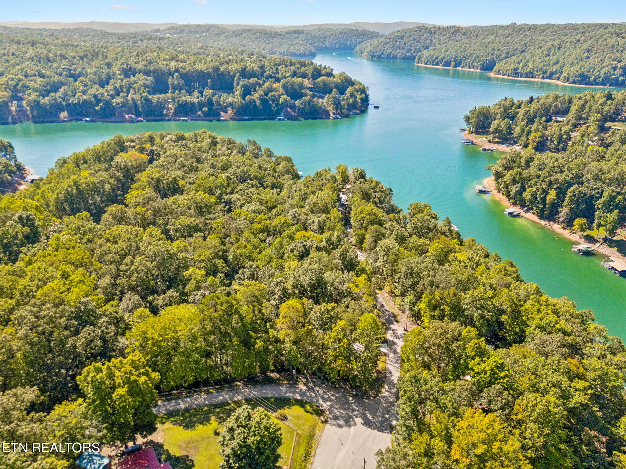 689 Country Oaks Lane