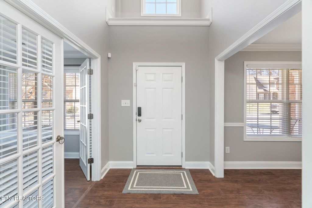 Photo of 10909 Parkgate Lane, Farragut, TN 37934 (MLS # 1291804)