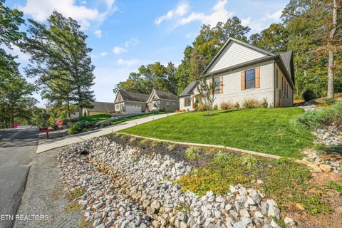 Tiny photo for 138 Ootsima Way, Loudon, TN 37774 (MLS # 1359870)