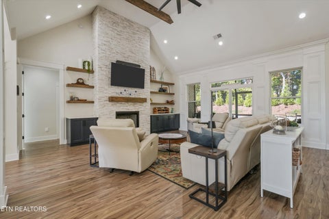 Tiny photo for 138 Ootsima Way, Loudon, TN 37774 (MLS # 1359870)