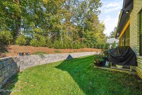 Tiny photo for 138 Ootsima Way, Loudon, TN 37774 (MLS # 1359870)