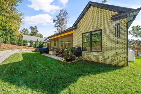 Tiny photo for 138 Ootsima Way, Loudon, TN 37774 (MLS # 1359870)