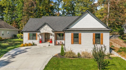 Photo of 138 Ootsima Way, Loudon, TN 37774 (MLS # 1359870)