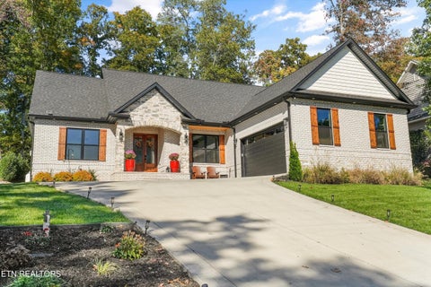 Tiny photo for 138 Ootsima Way, Loudon, TN 37774 (MLS # 1359870)
