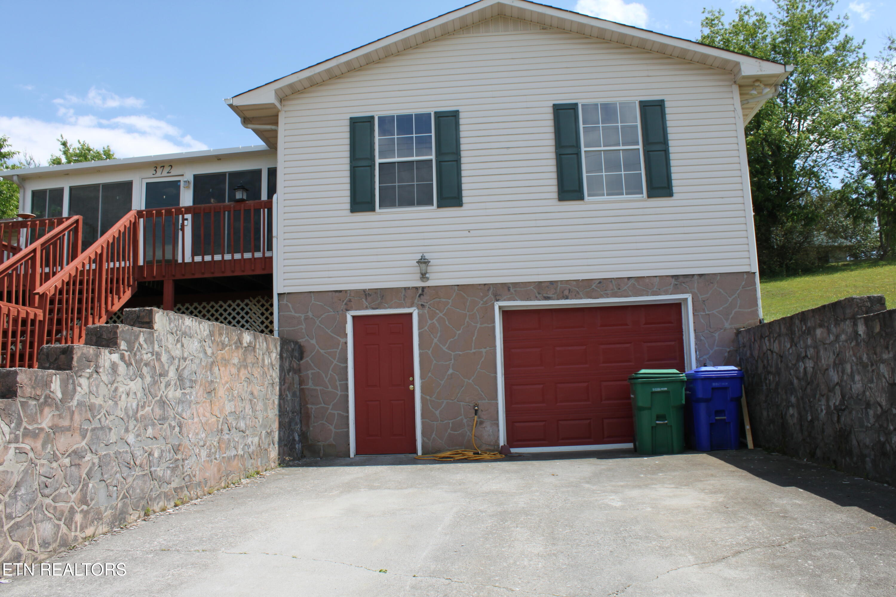 372 Hayter Drive
