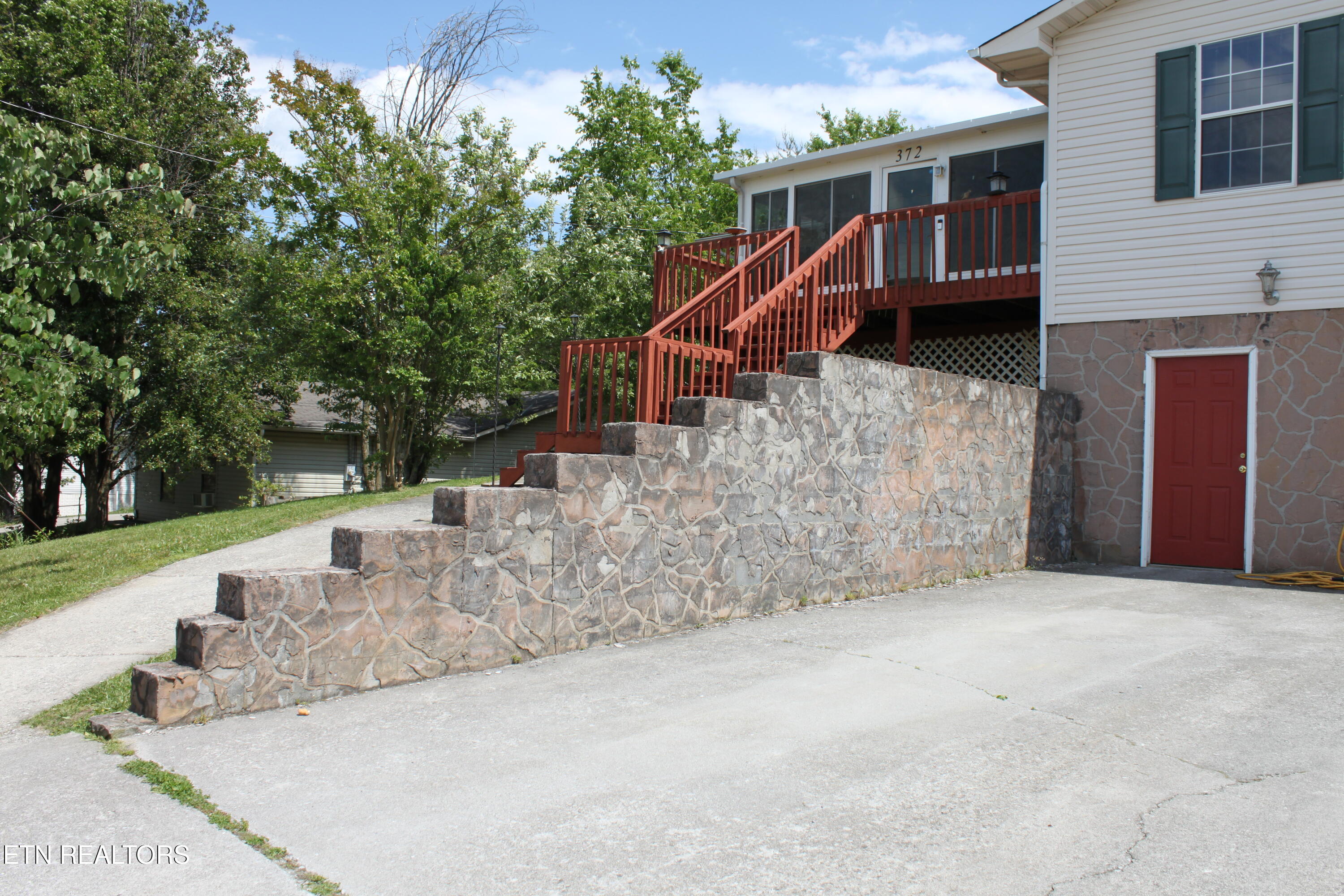 372 Hayter Drive