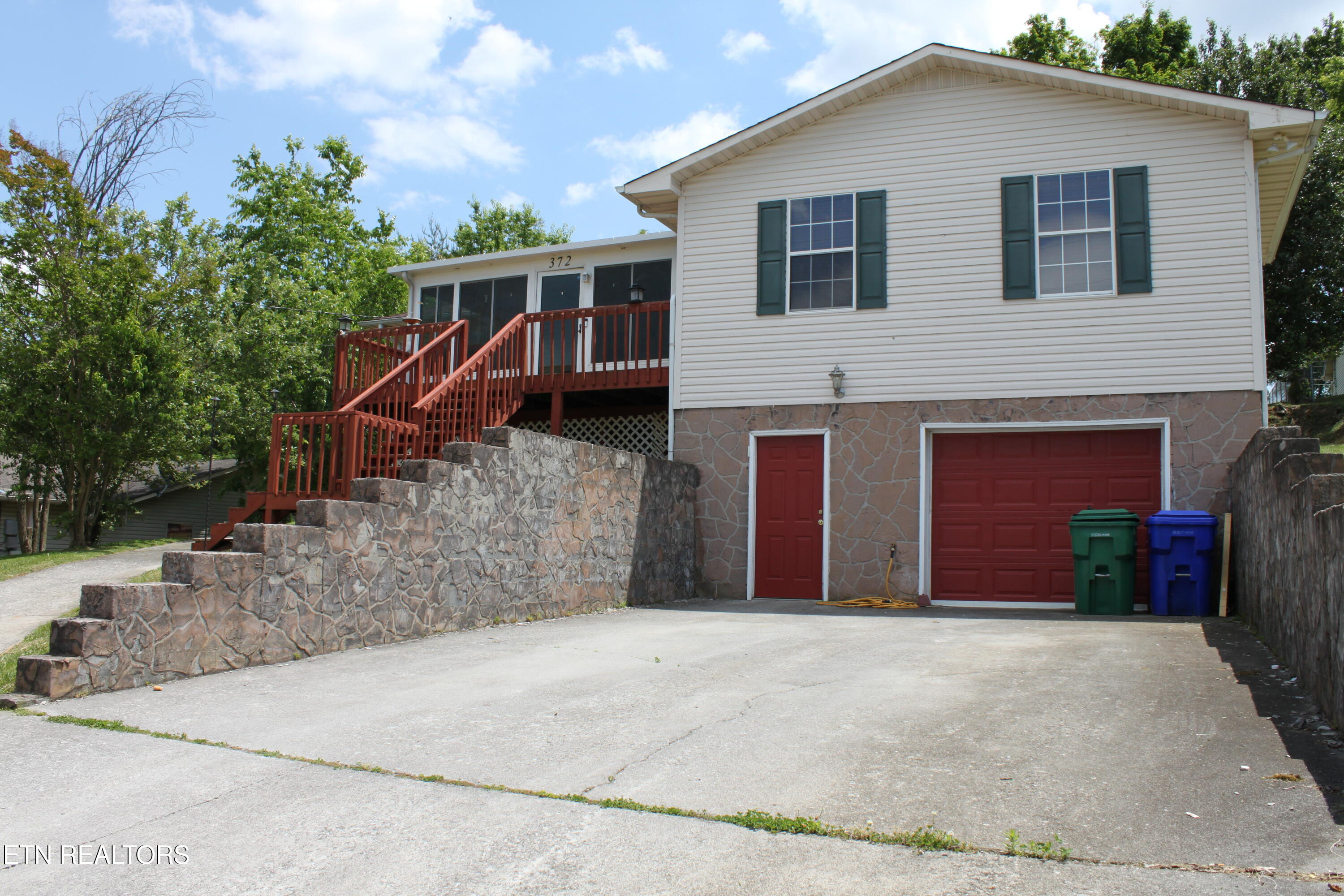 372 Hayter Drive