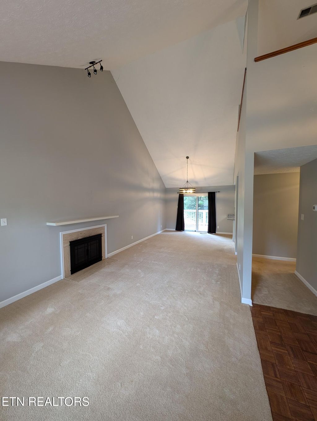 Photo of 915 Miles Court, Knoxville, TN 37923 (MLS # 1318201)
