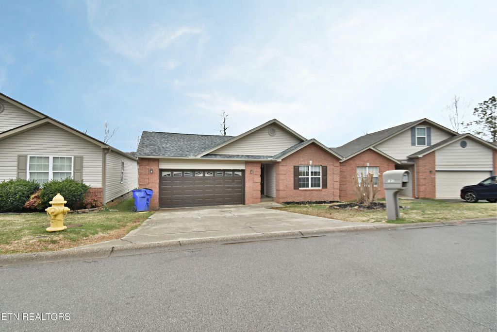 Photo of 1643 Sails Way, Knoxville, TN 37932 (MLS # 1330367)