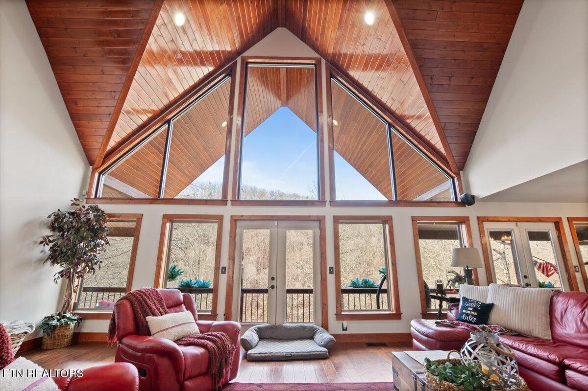 715 Landmark Rd
