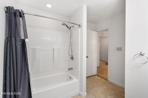 Tiny photo for 155 Chestnut Hill Rd, Harriman, TN 37748 (MLS # 1330112)