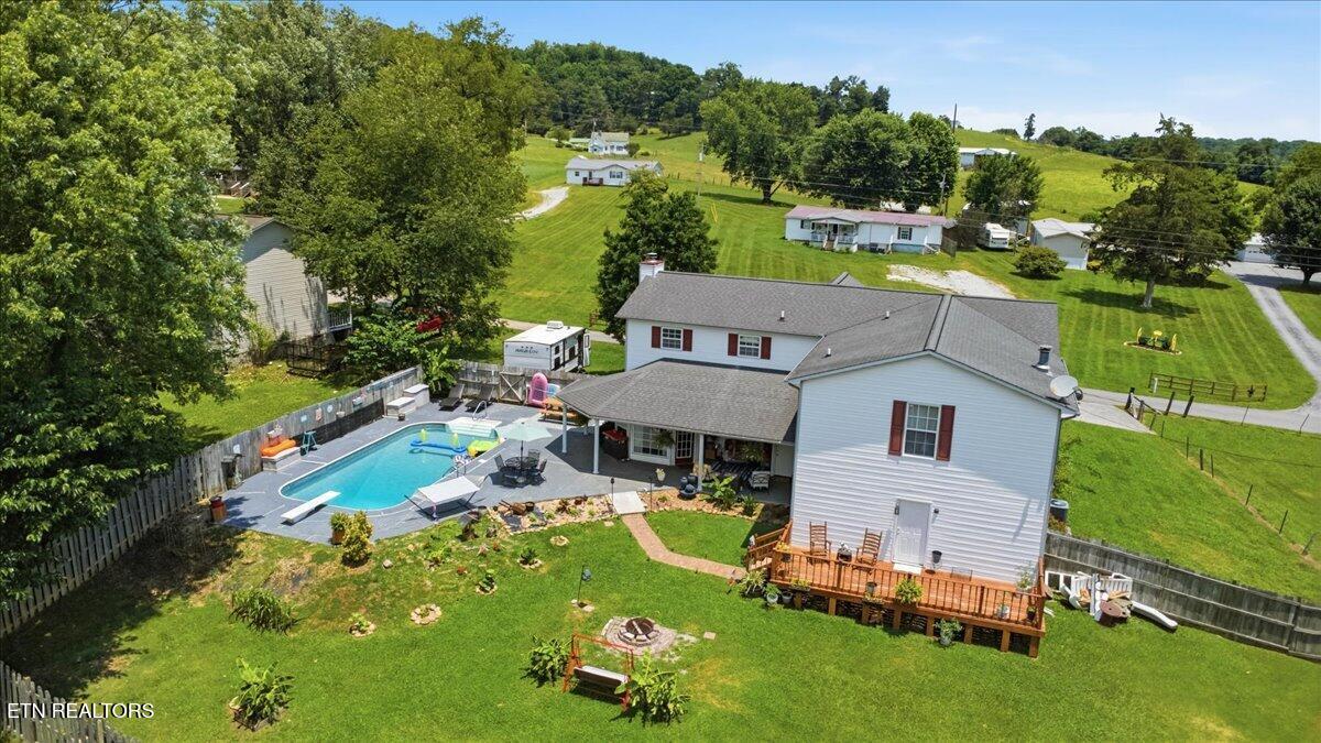146 Crescent Lane