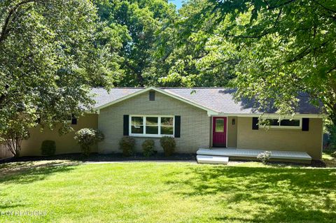 Photo of 1613 Autry Way, Knoxville, TN 37909 (MLS # 1338869)