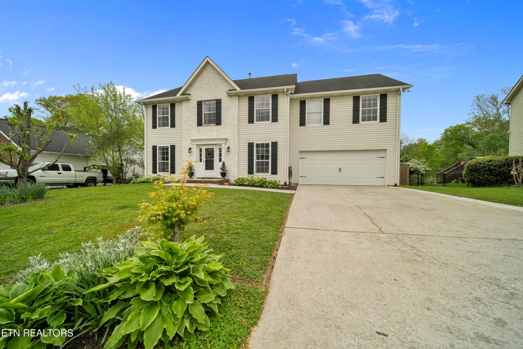 Photo of 714 Whitesburg Drive, Knoxville, TN 37918 (MLS # 1259741)