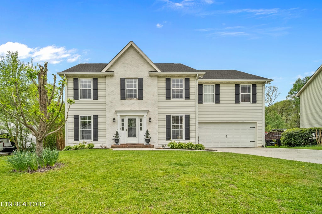 Photo of 714 Whitesburg Drive, Knoxville, TN 37918 (MLS # 1259741)