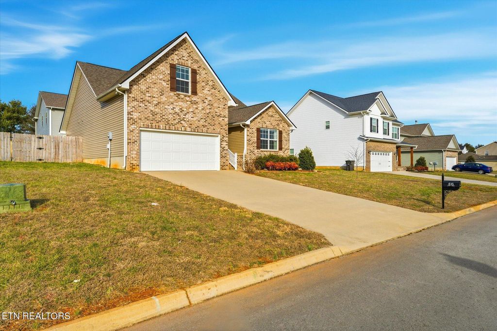 Photo of 435 Kline Drive, Loudon, TN 37774 (MLS # 1328106)