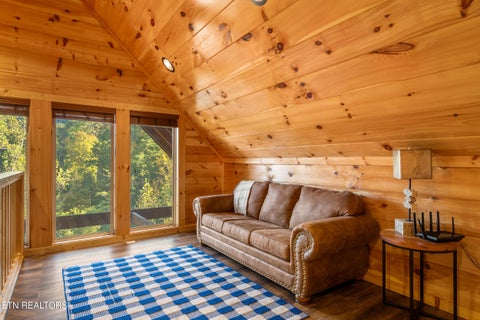 Tiny photo for 813 String Run Way St, Pigeon Forge, TN 37863 (MLS # 1359868)