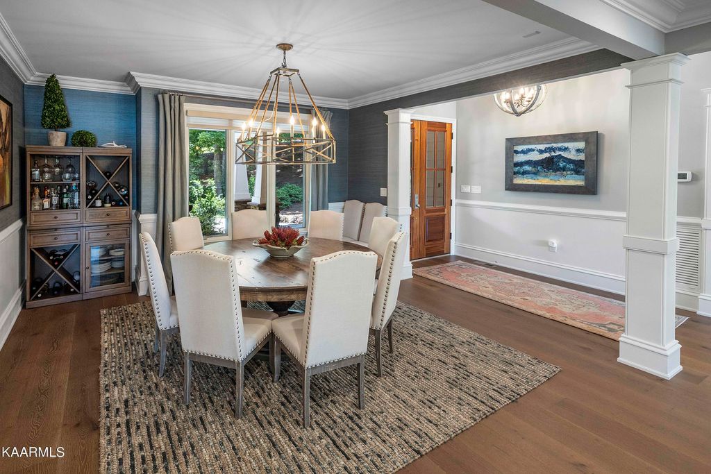 Photo of 4438 Forrest Ridge Drive, Louisville, TN 37777 (MLS # 1228020)