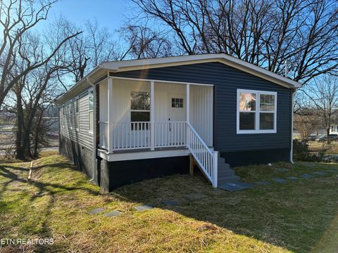 Photo of 3114 Browning Ave, Knoxville, TN 37921 (MLS # 1335817)