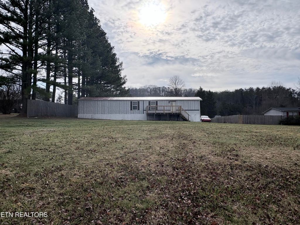 Photo of 938 Hendron Chapel Rd, Knoxville, TN 37920 (MLS # 1325926)