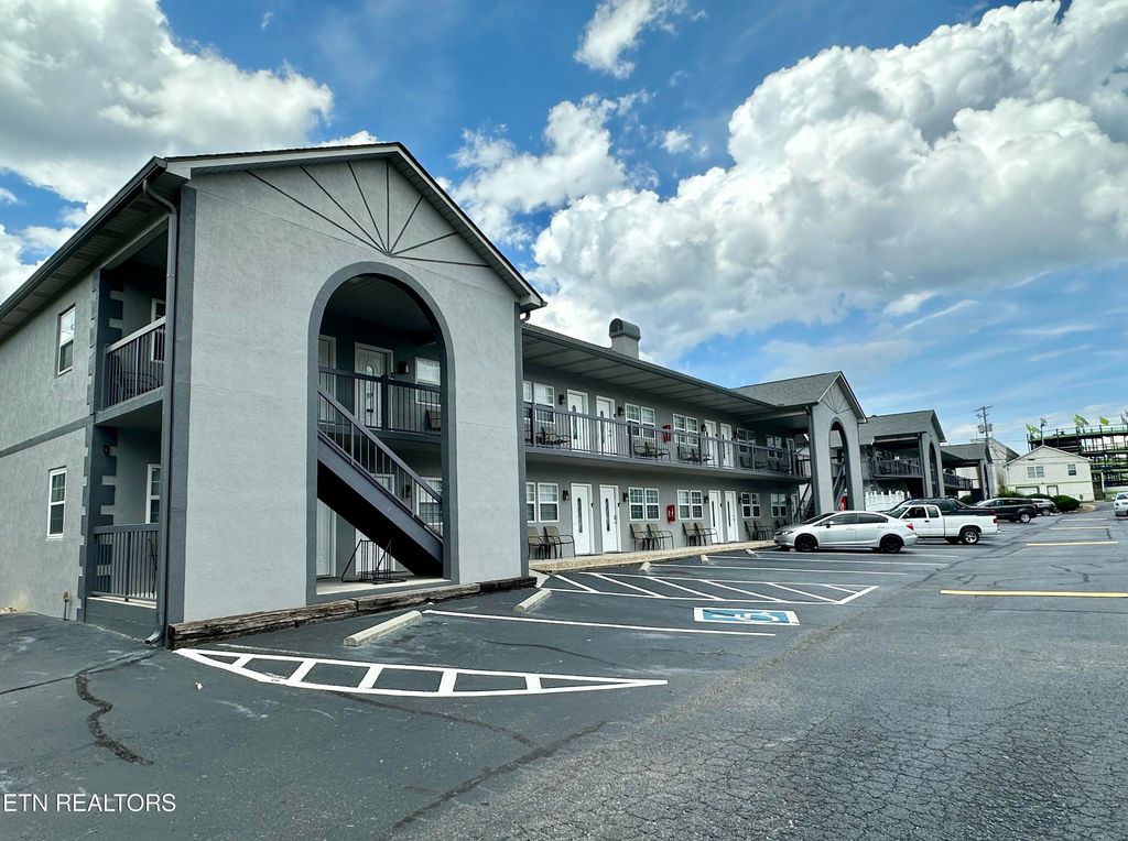 Photo of 2748 Florence Drive #9 units, Pigeon Forge, TN 37863 (MLS # 1286945)