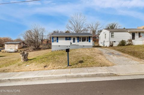 Tiny photo for 1031 Groner Drive, Knoxville, TN 37915 (MLS # 1329142)